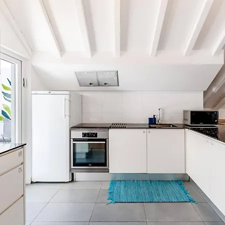 Pn48 Brith Over Roof, 120m2 Close From And Restaurant * كاسكايس
