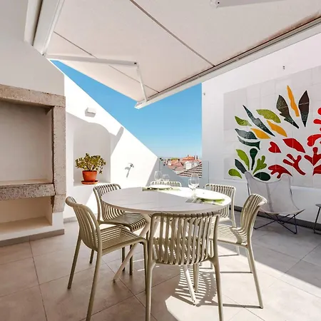 Pn48 Brith Over Roof, 120m2 Close From And Restaurant * كاسكايس