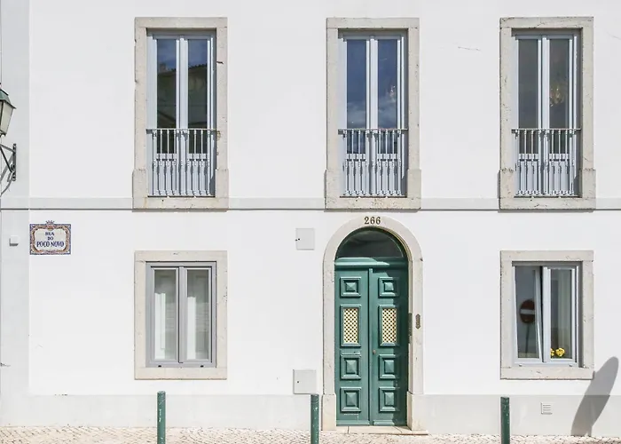Pn48 Brith Over Roof, 120m2 Close From And Restaurant * Cascais